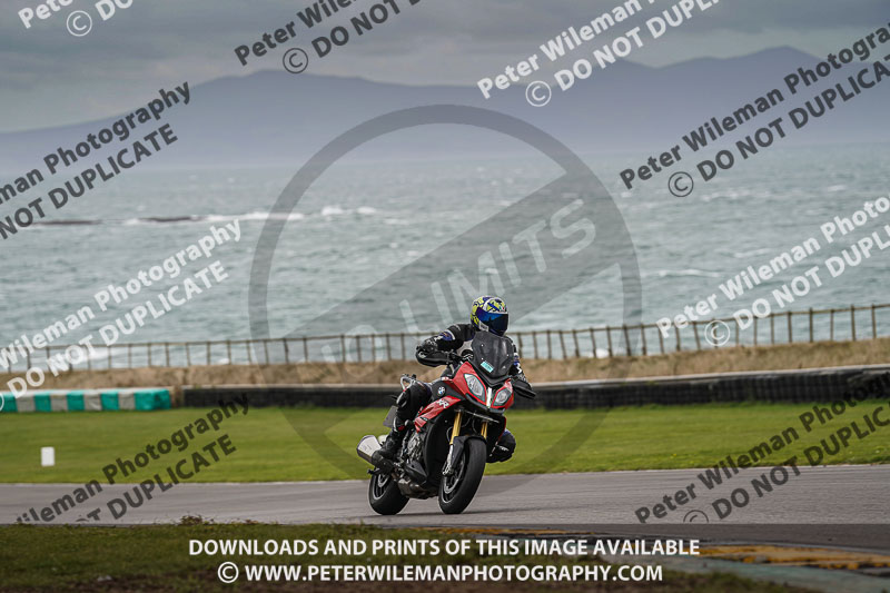 anglesey no limits trackday;anglesey photographs;anglesey trackday photographs;enduro digital images;event digital images;eventdigitalimages;no limits trackdays;peter wileman photography;racing digital images;trac mon;trackday digital images;trackday photos;ty croes